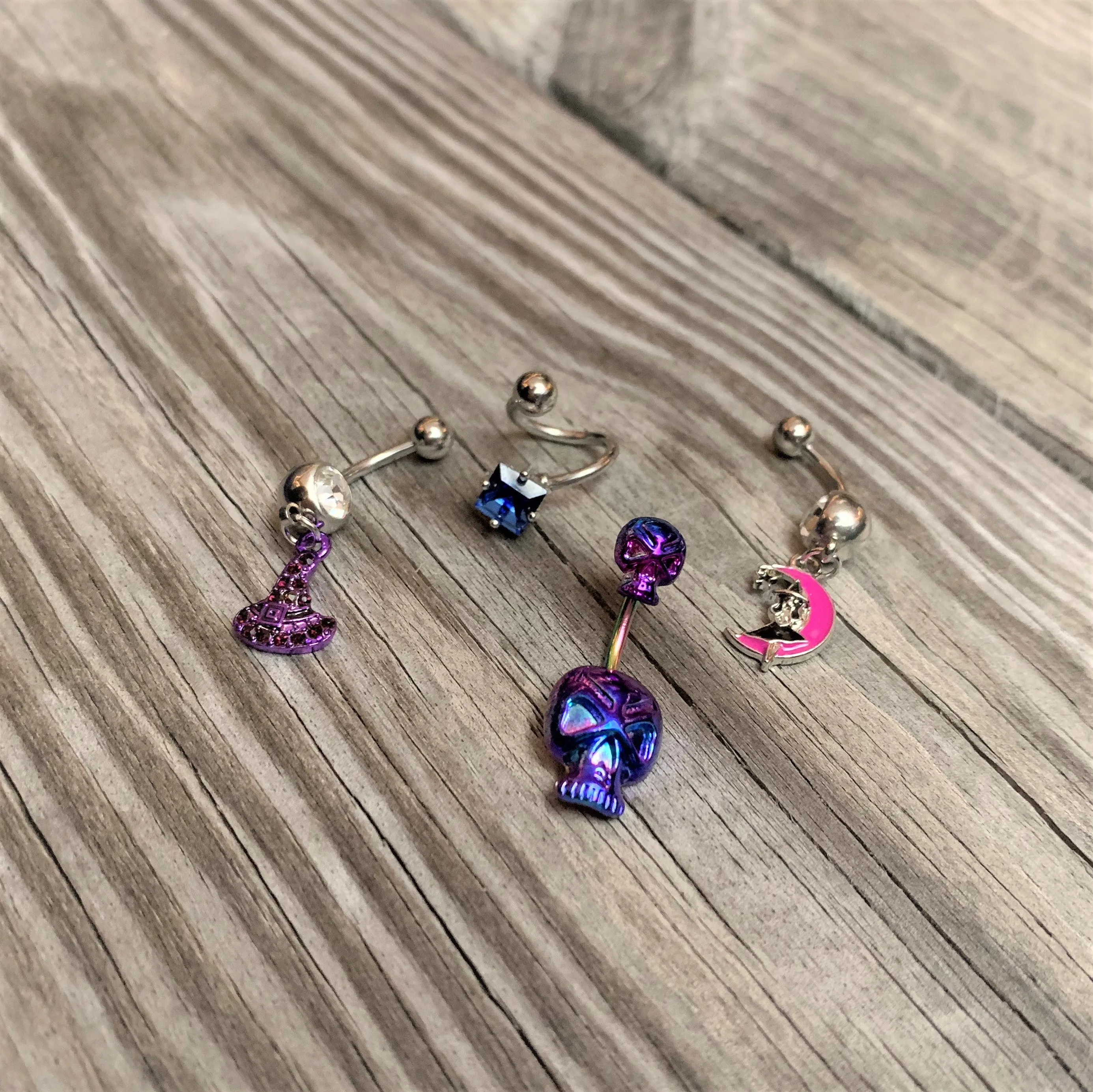 14 Gauge 3/8 Blue Gem Refined Rhombus Spiral Twister Belly Ring