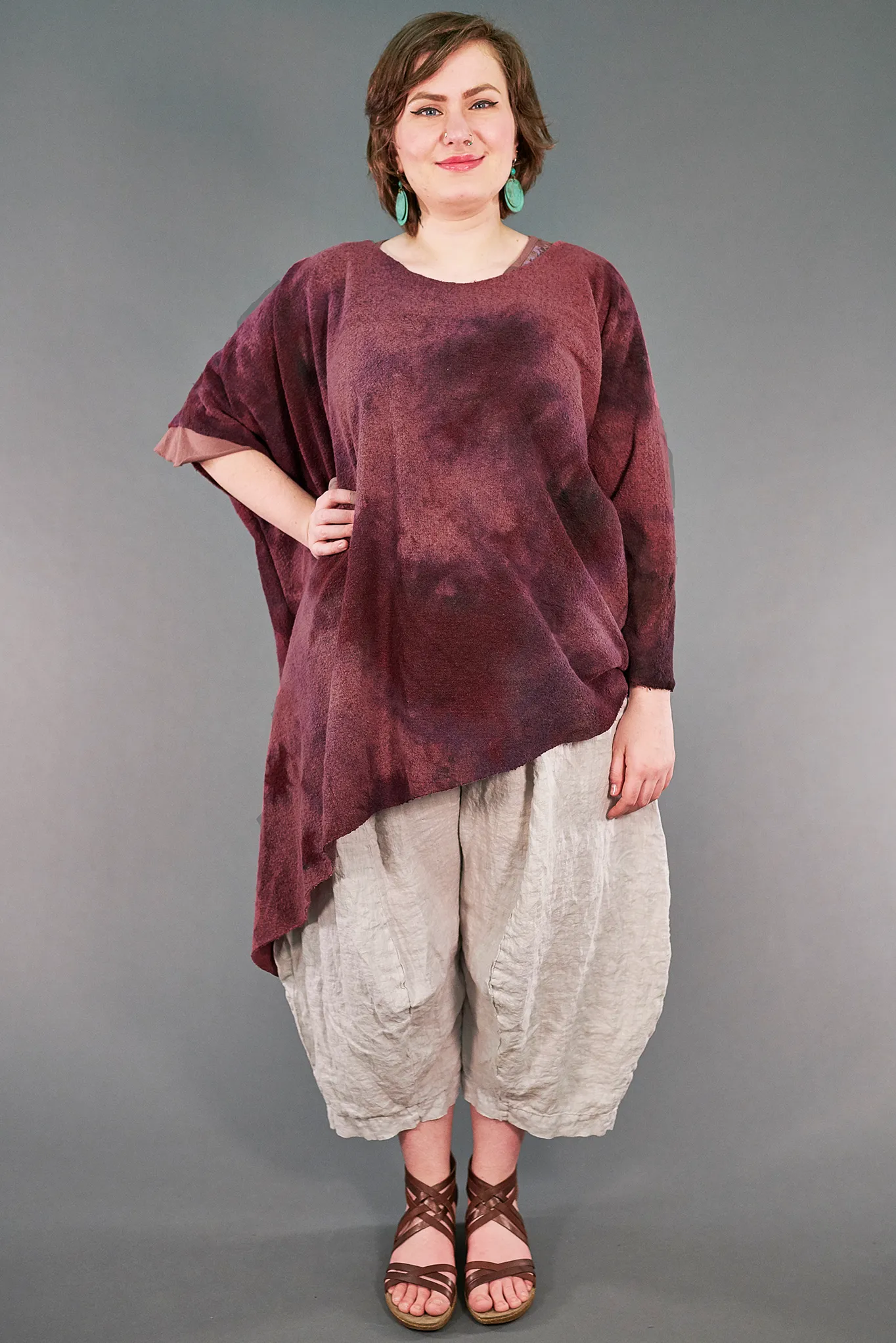 9521 Asymmetric Sweater Berry-U