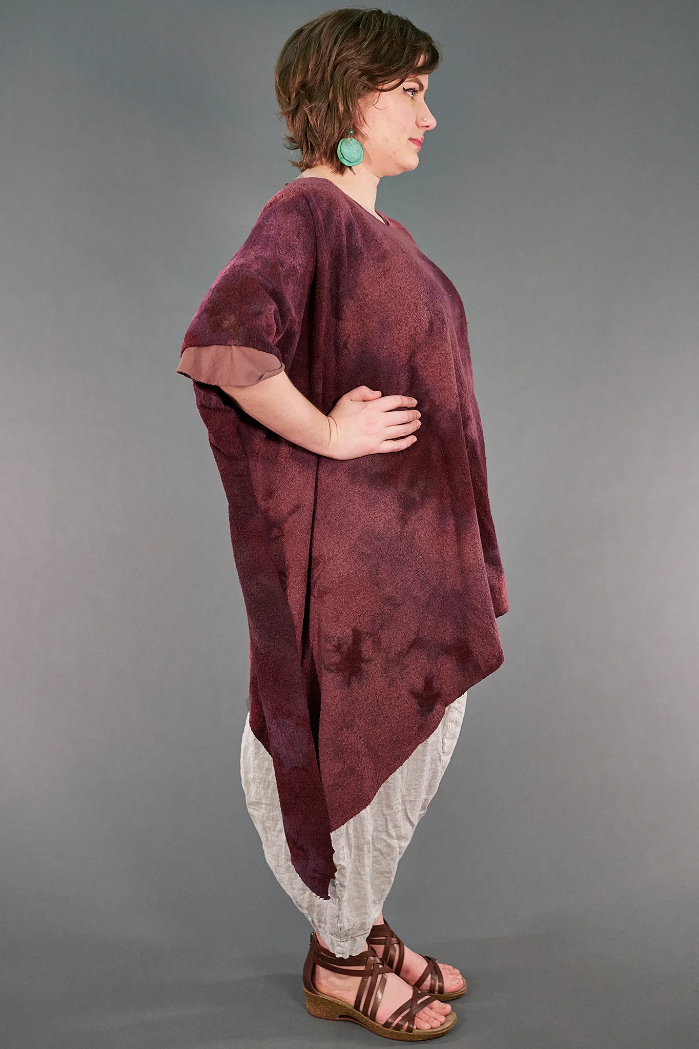 9521 Asymmetric Sweater Berry-U