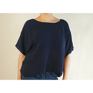 Alive in the Eve second hand navy blue oversized top size 12