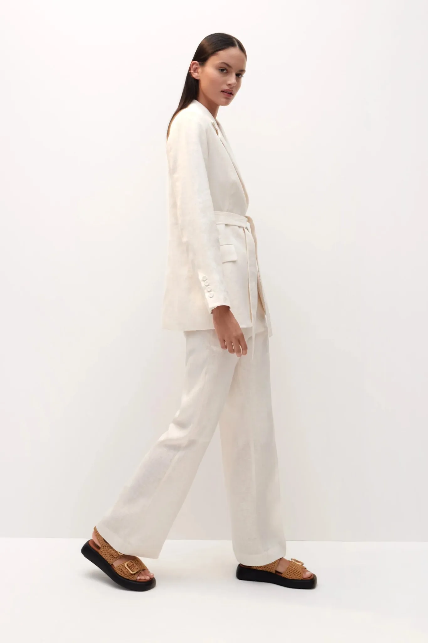Annie Linen Blazer