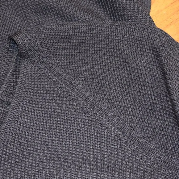 Athleta Purple V-Neck Hanover Refined Merino Wool Blend Sweater Sz M