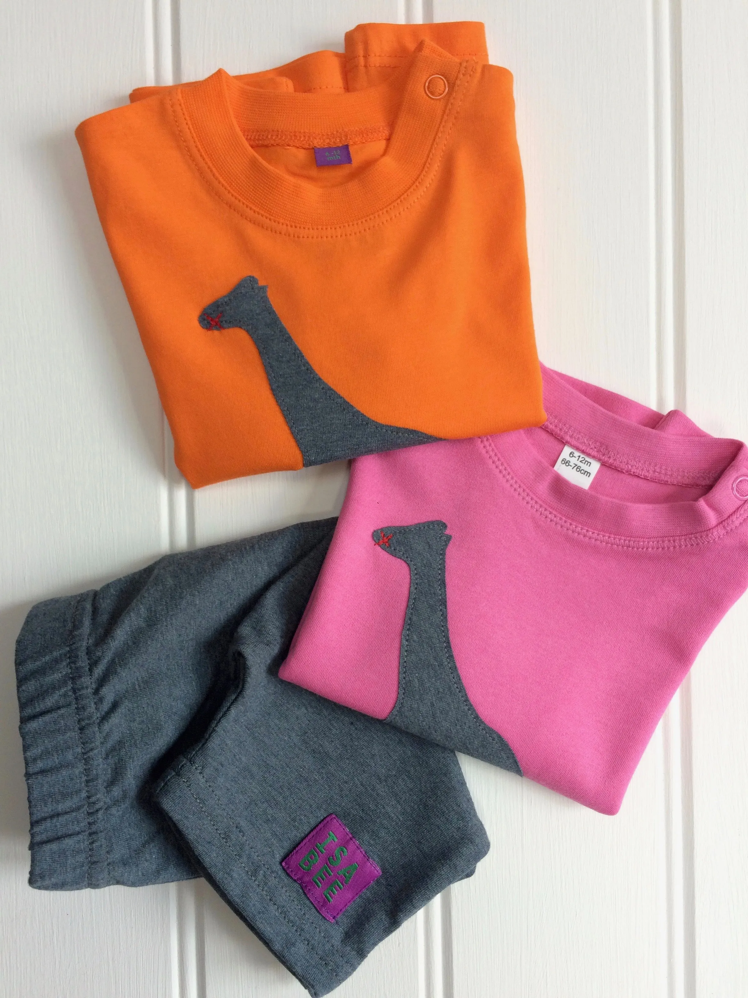 Baby Giraffe T-shirt - Orange