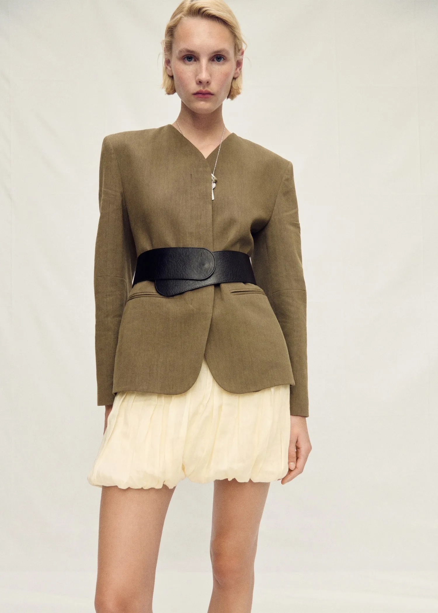Balloon effect ramie skirt