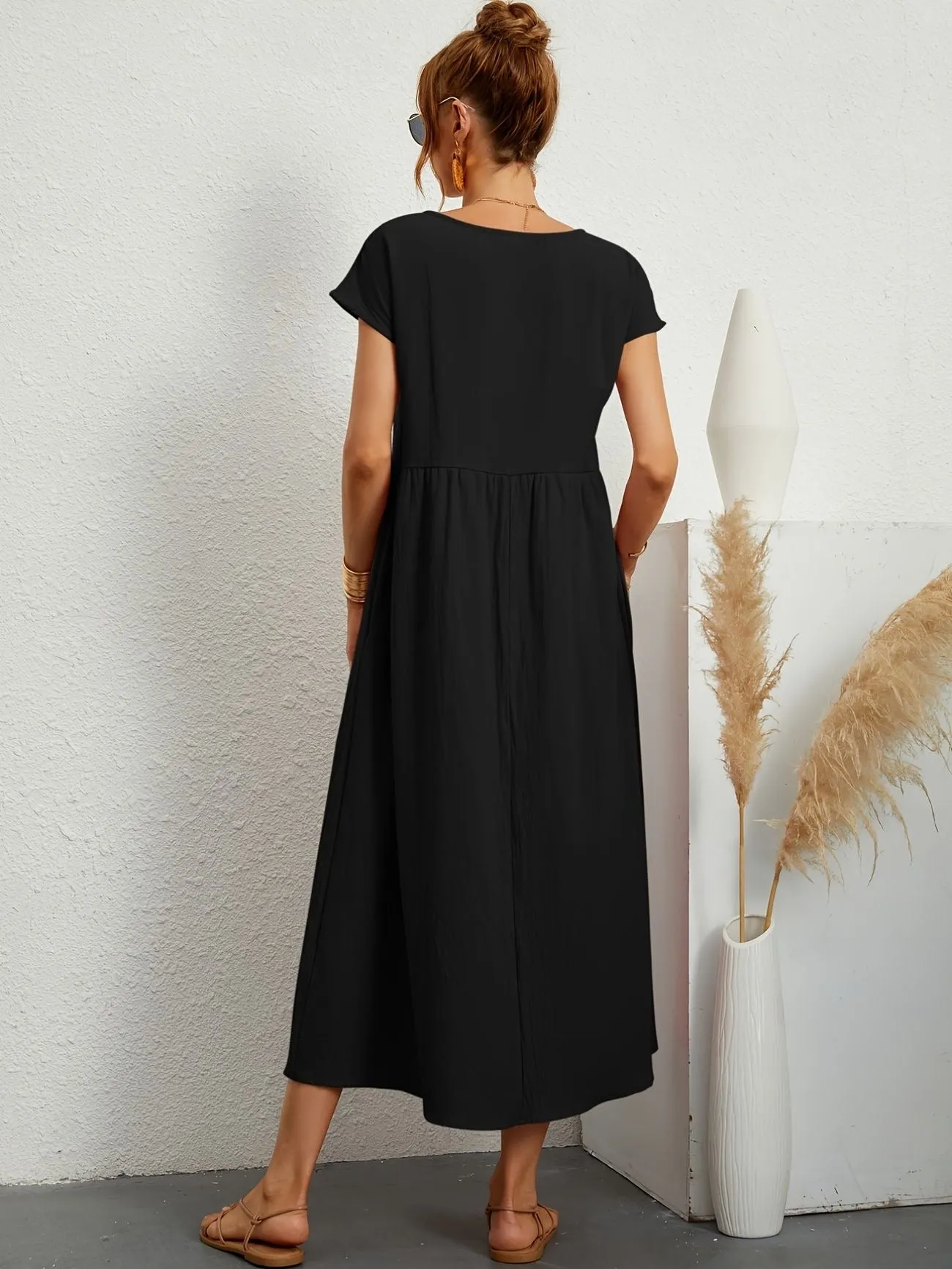 Caroline - Elegant Casual Dress