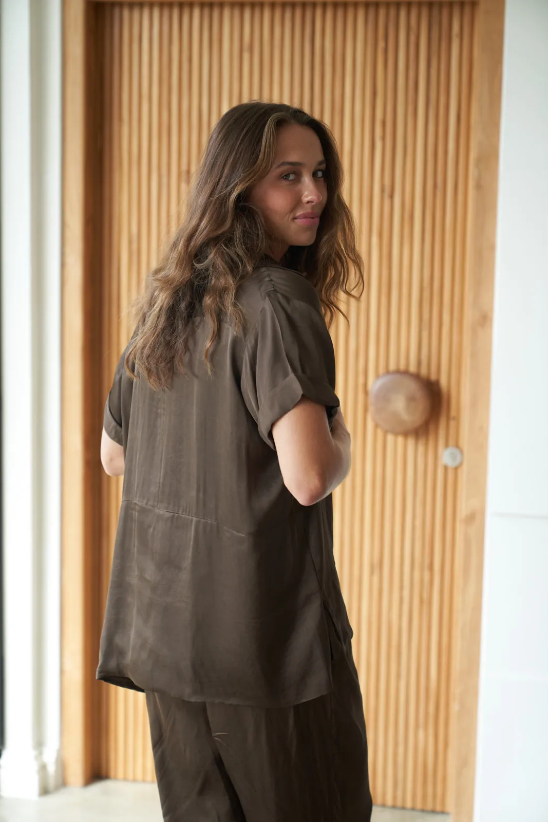 CASSIE Shirt / Jacket (Dark Chocolate)