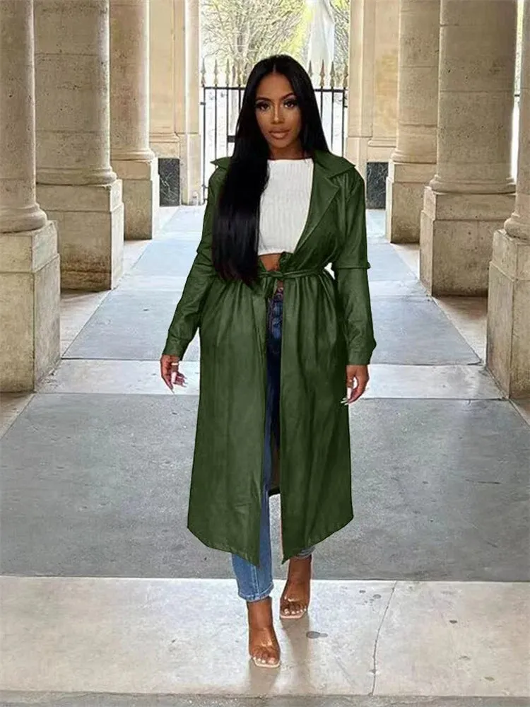 Chic coat with waist belt - Lightweight and breathable material - Trendy fashion for any season