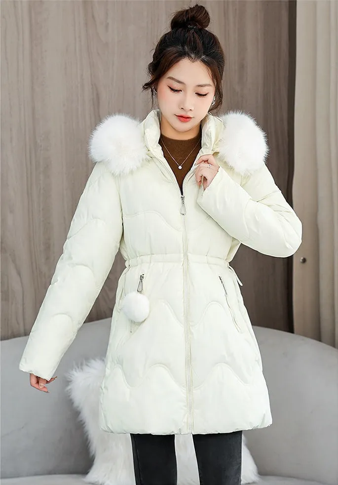 Easy-to-Clean Quilted Puffer Jacket with Relaxed-Fit Design for Women