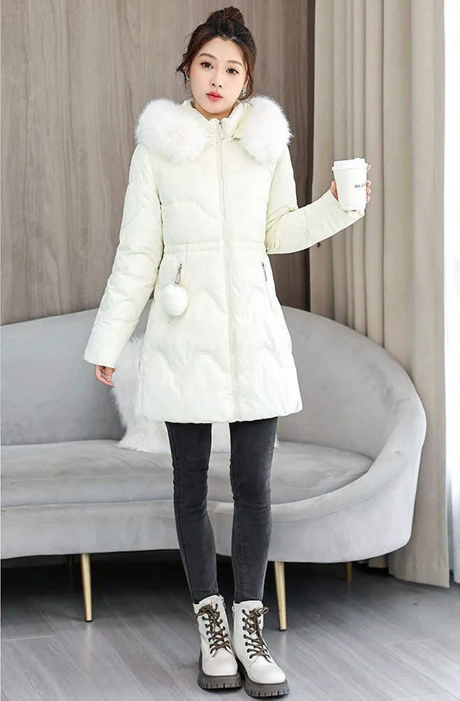 Easy-to-Clean Quilted Puffer Jacket with Relaxed-Fit Design for Women