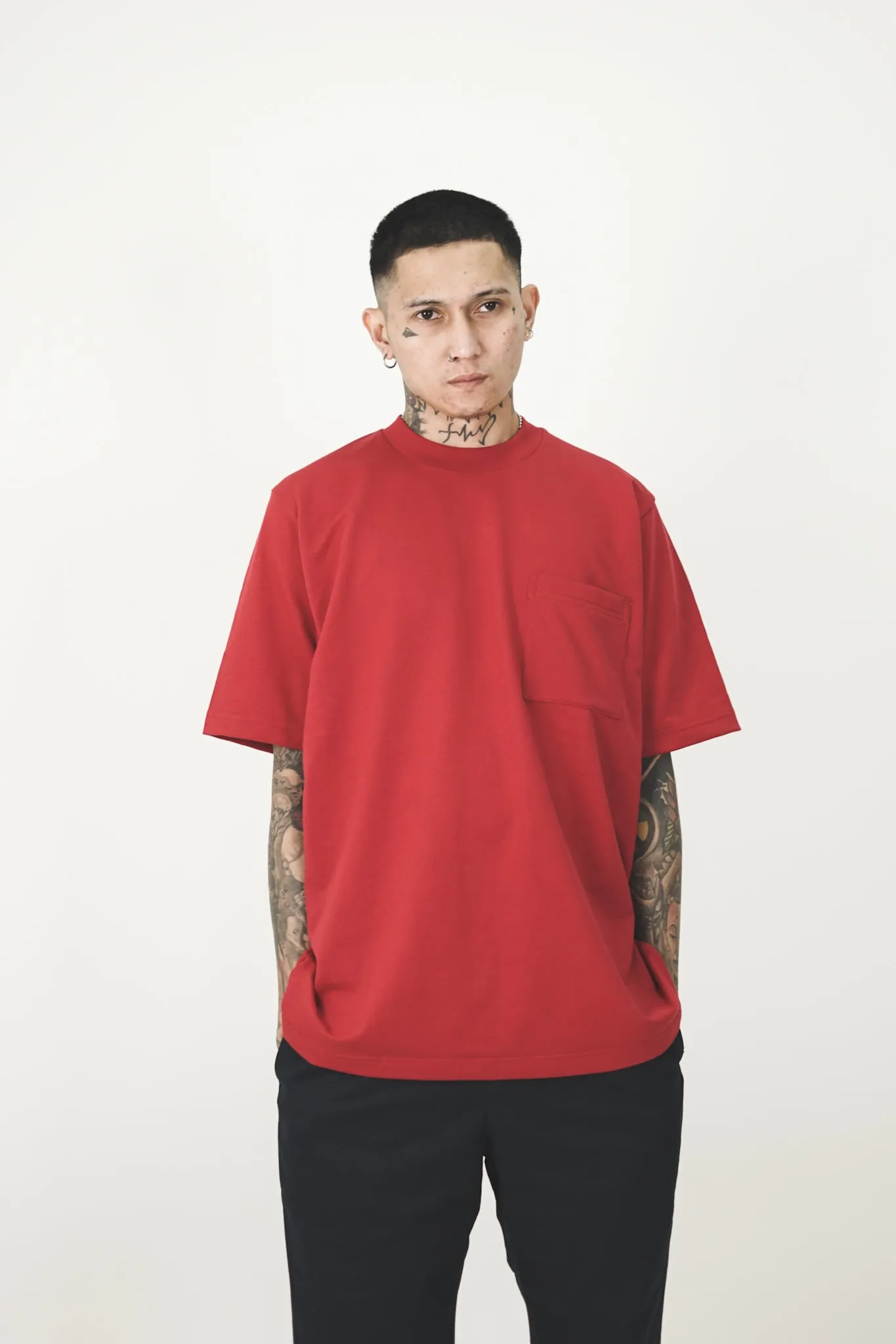 FRENCH TERRY FADED RED POCKET OVERSIZED TEE