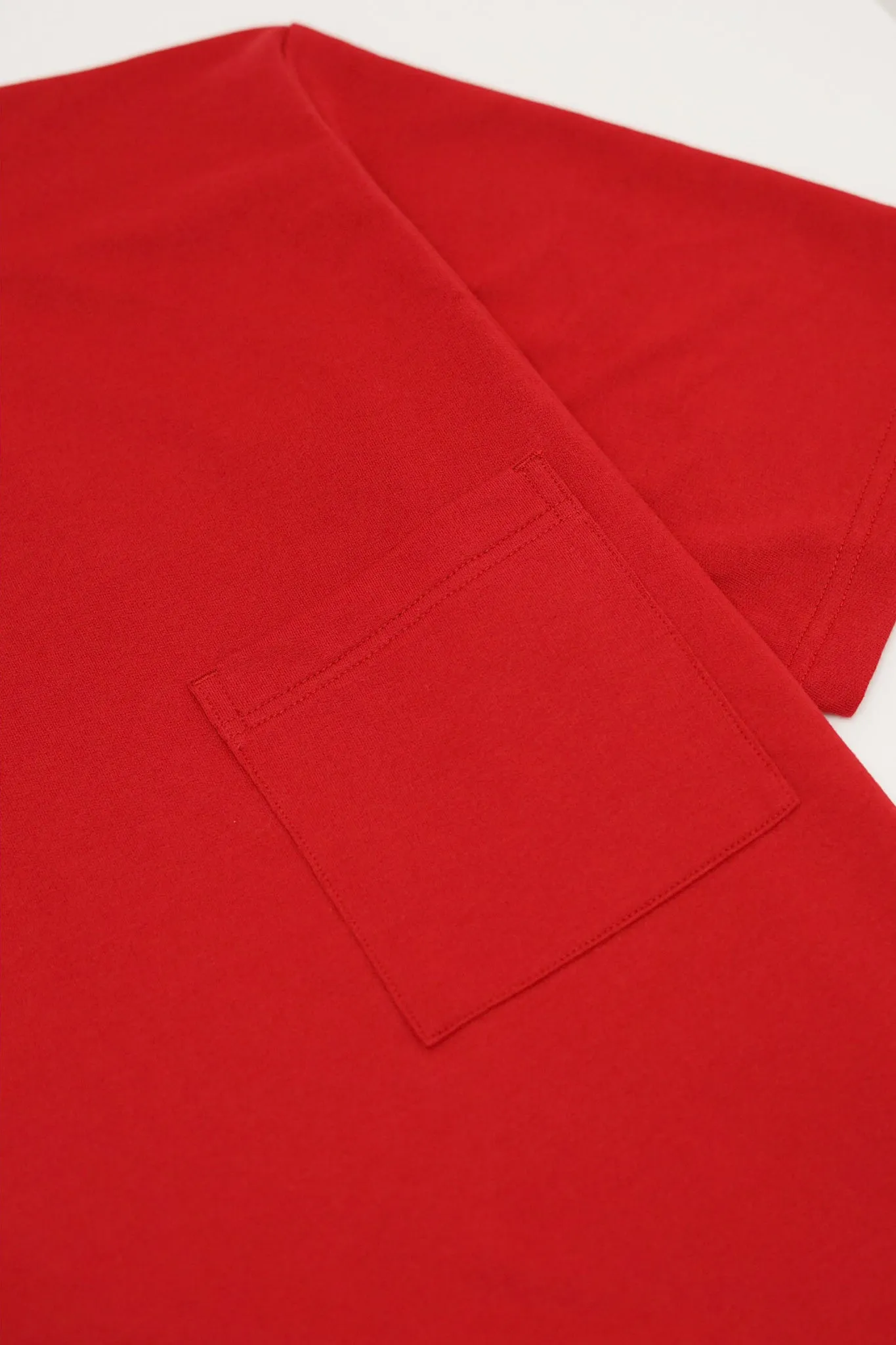 FRENCH TERRY FADED RED POCKET OVERSIZED TEE