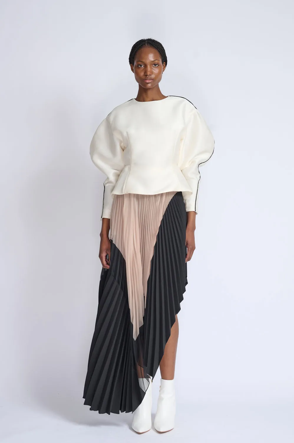 Ivory Gazar Top with Bouncy Sleeves