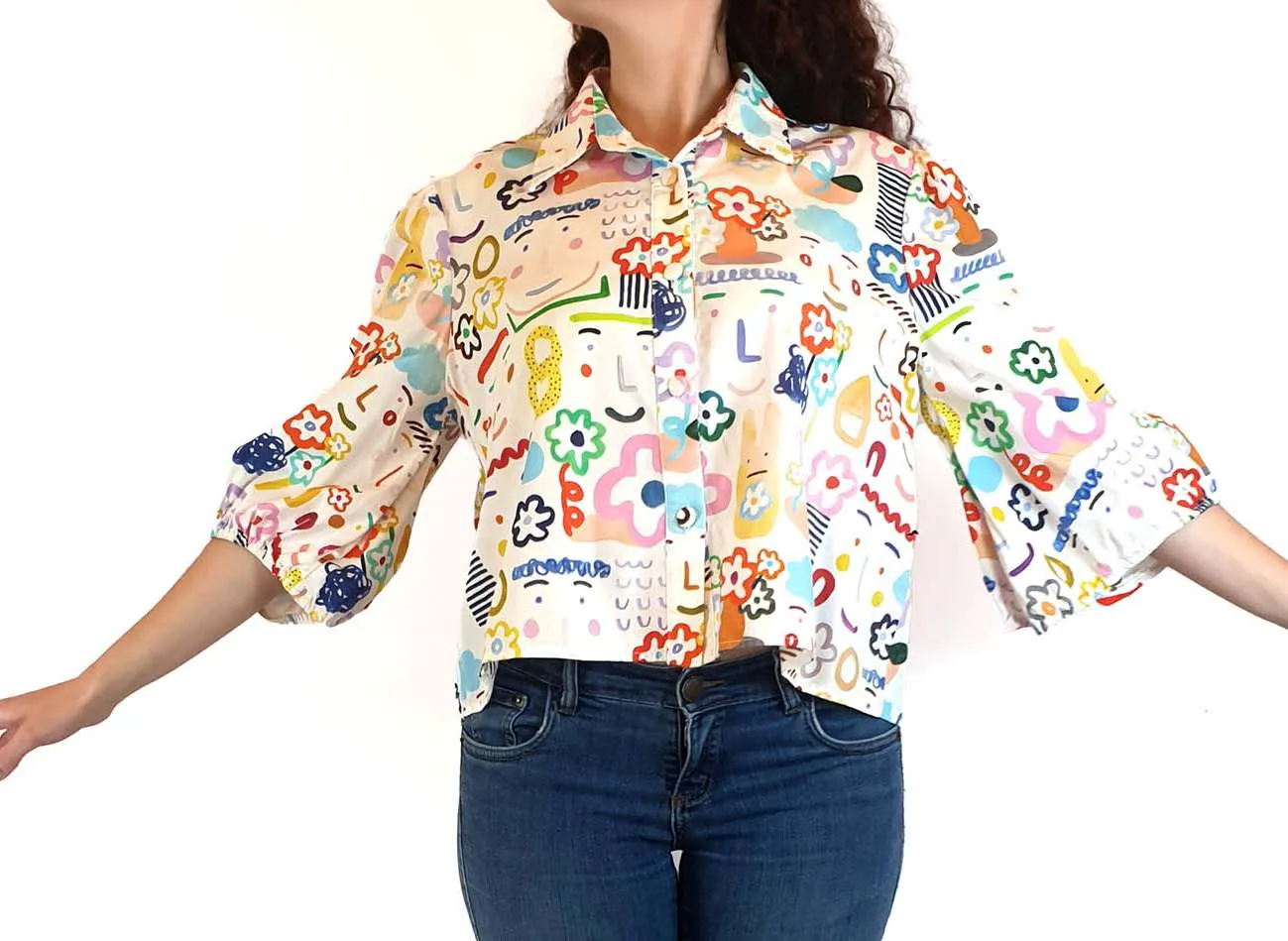 Jericho Road white oversized shirt with fun and bright print size 10