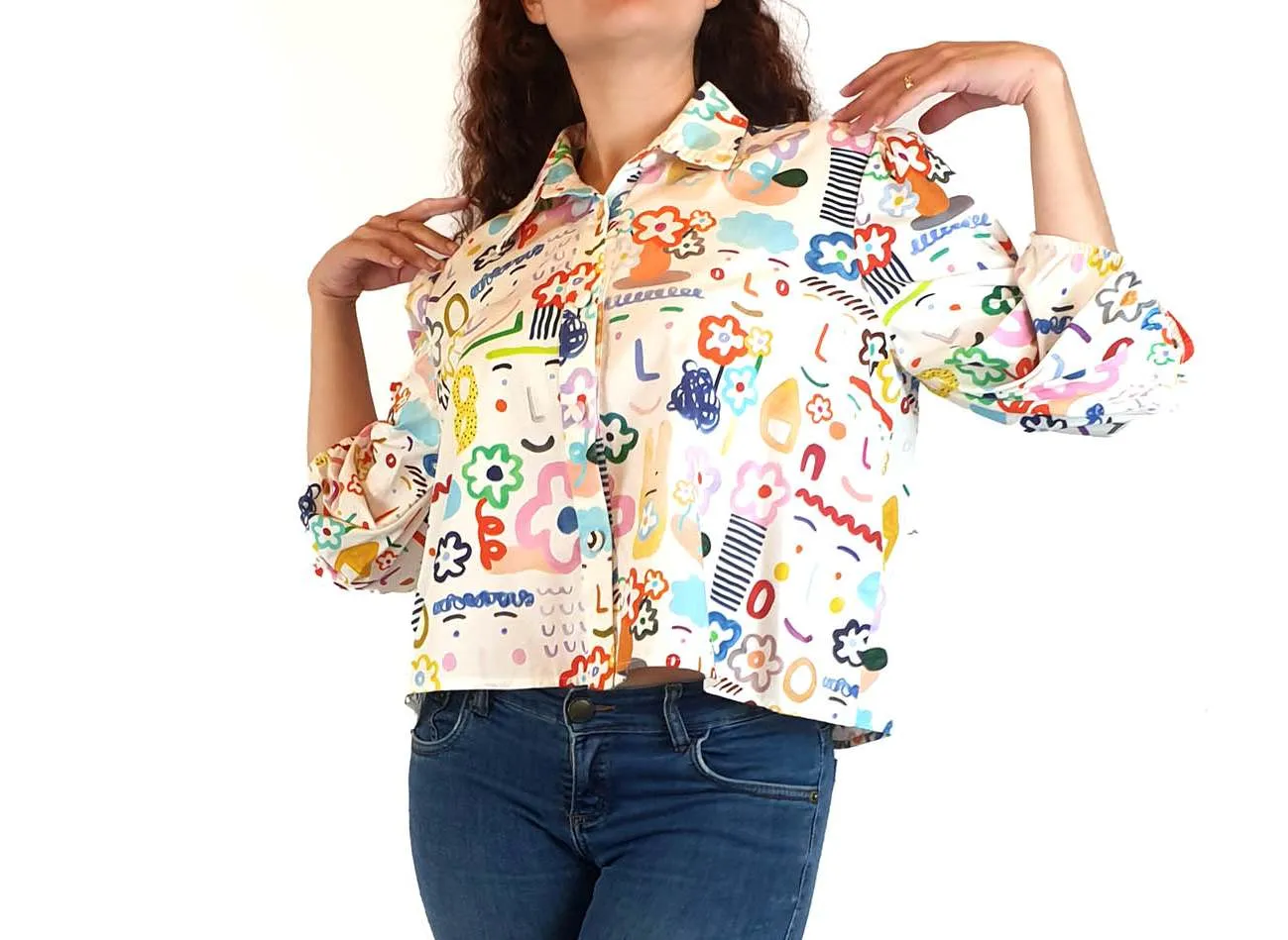 Jericho Road white oversized shirt with fun and bright print size 10