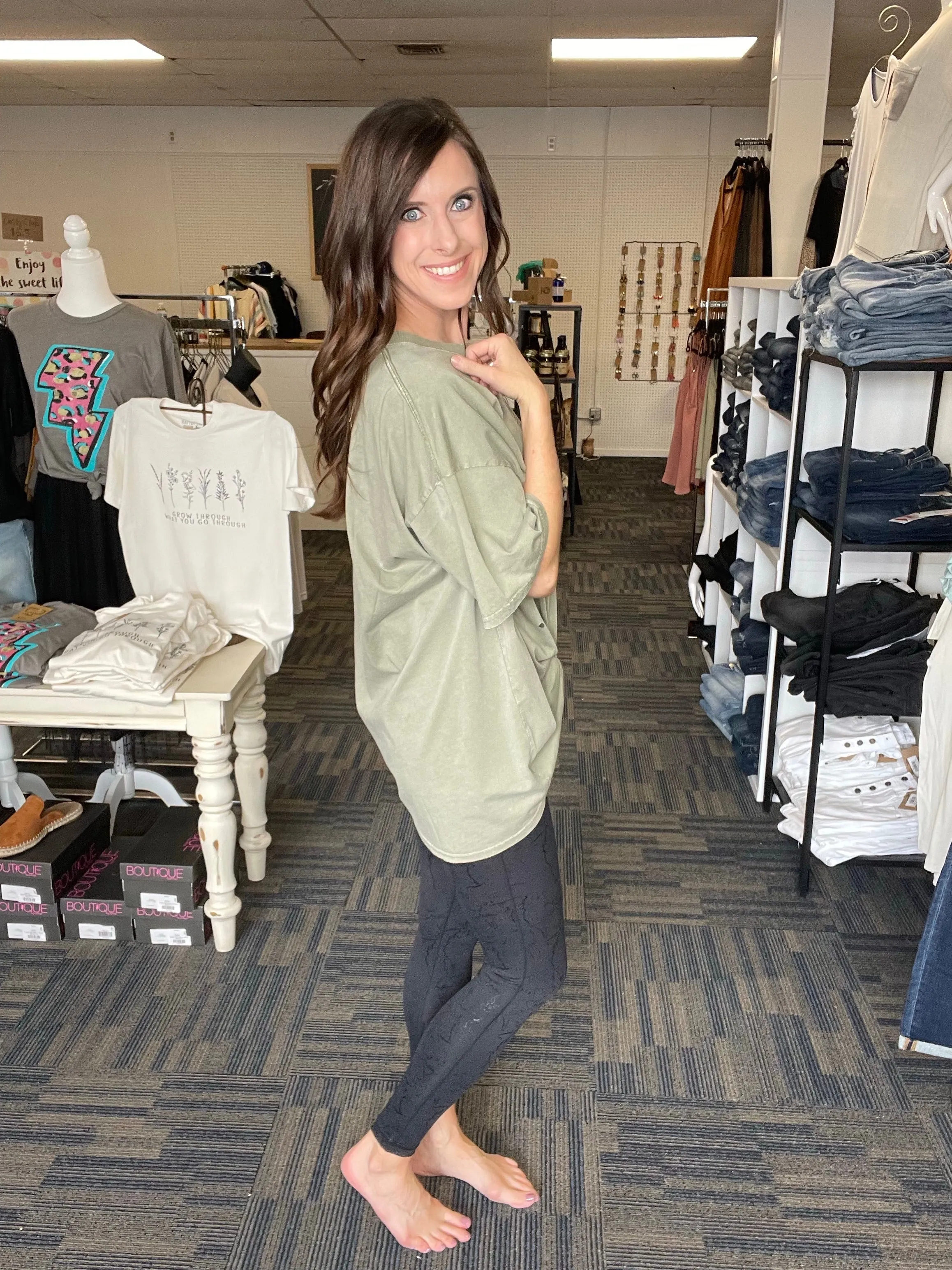 Leopard Bolt Distressed Top-2 Colors Available