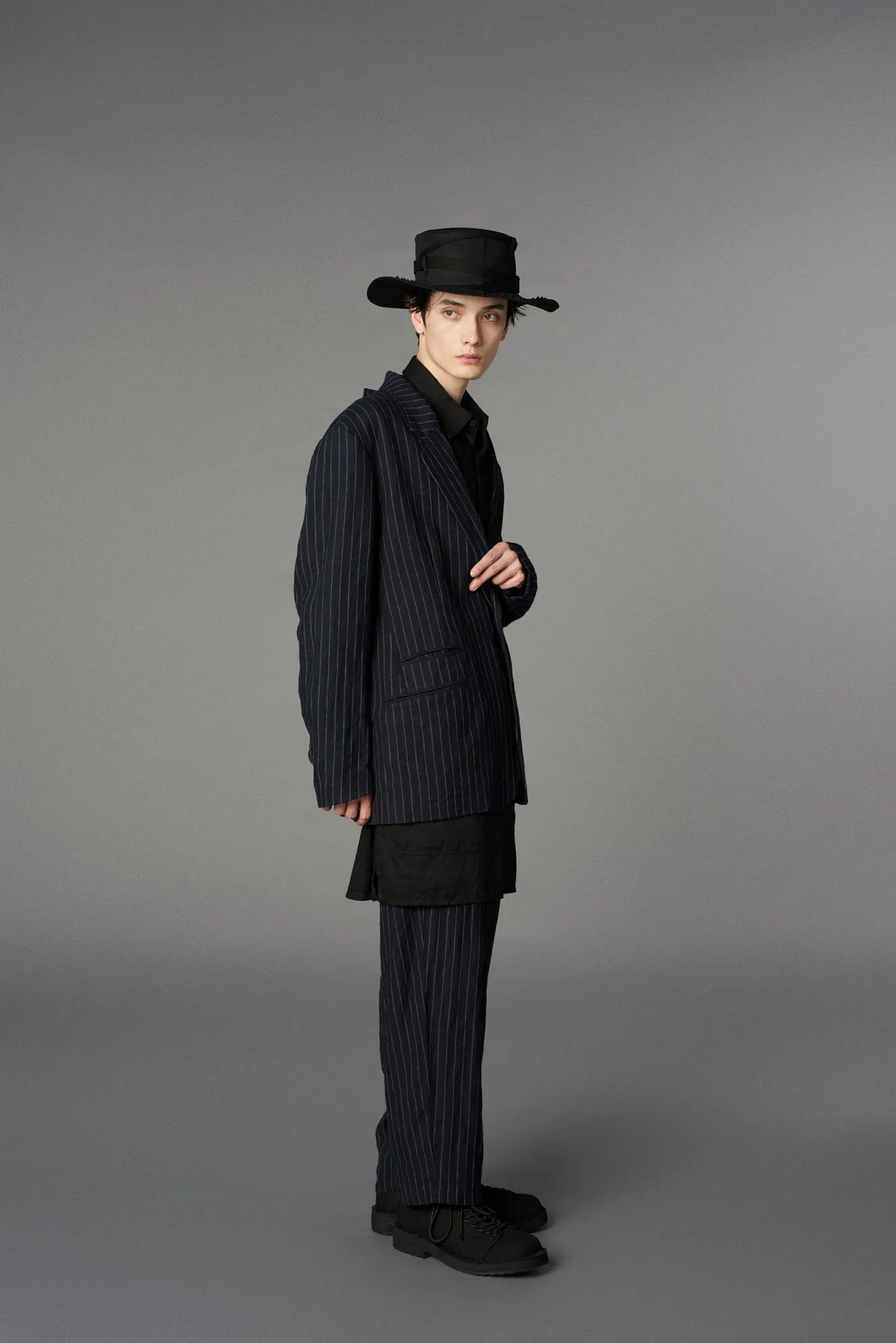 LIGHT DONGGOROS 2BS DOUBLE-BRIMMED JACKETS