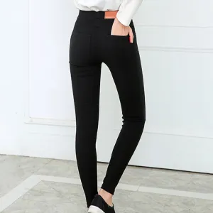 Marcella Pants - Tight pants for a stylish look