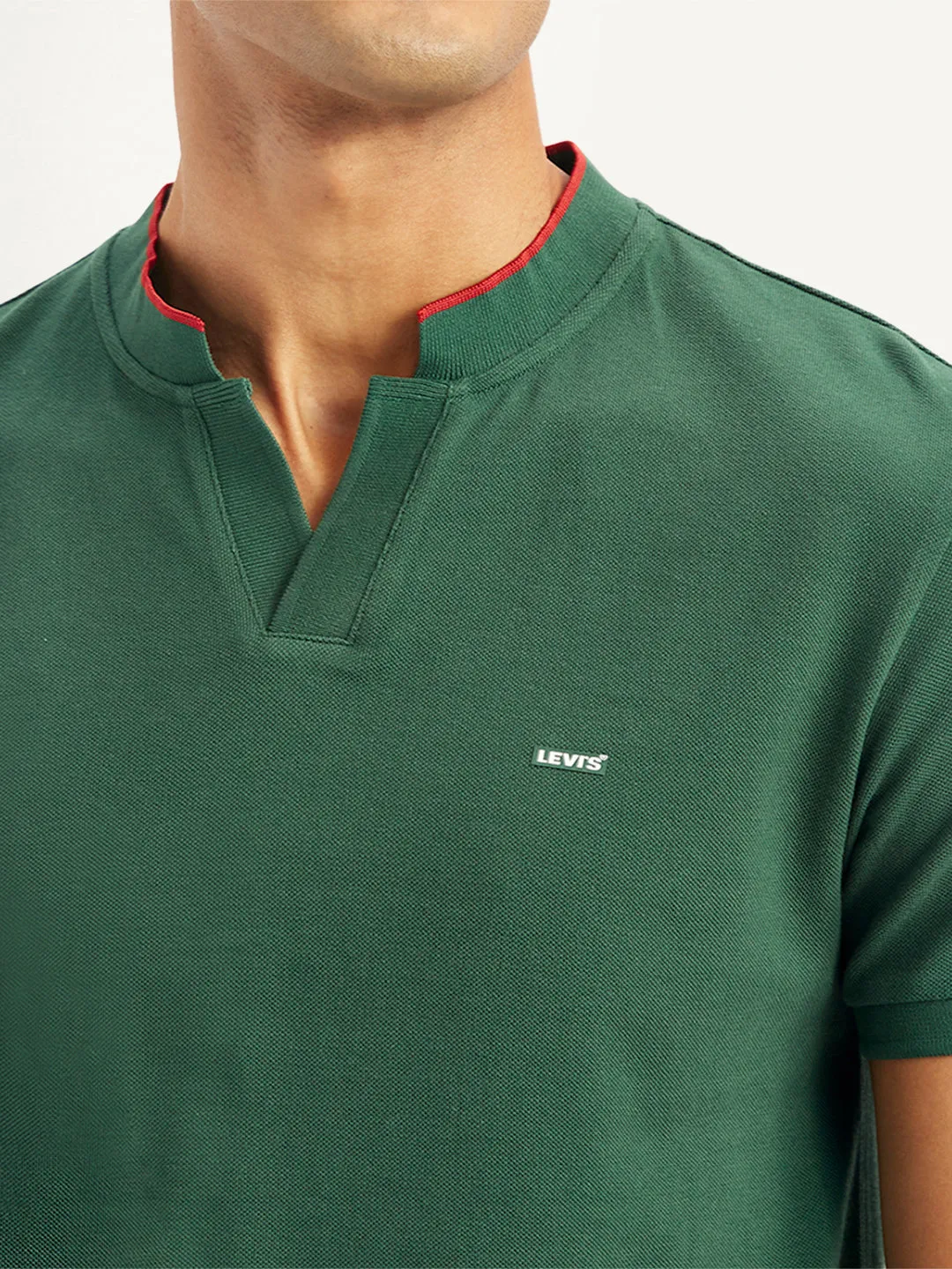 Men's Solid Slim Fit Polo T-Shirt
