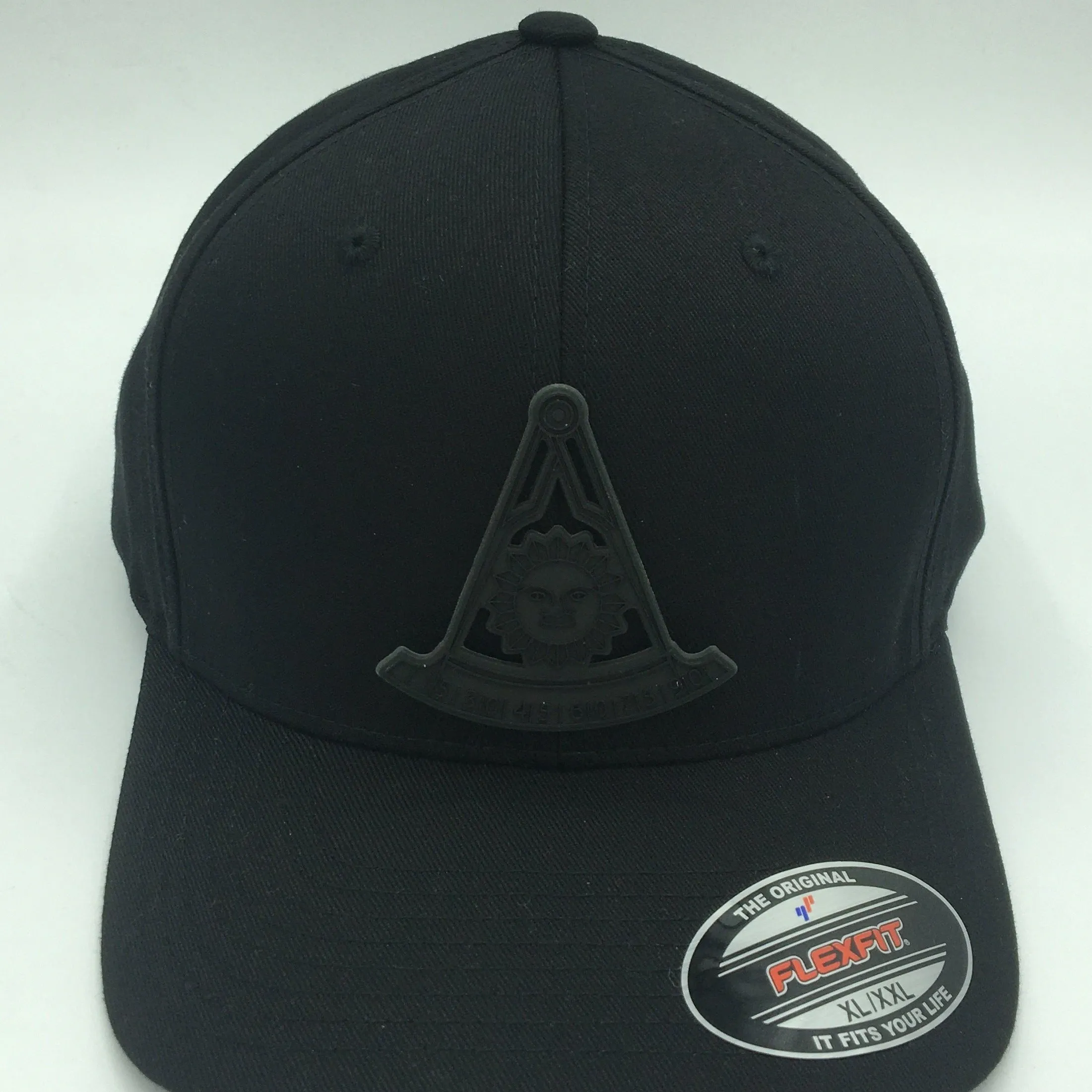 Monochromic PAST MASTER Quadrant fitted caps