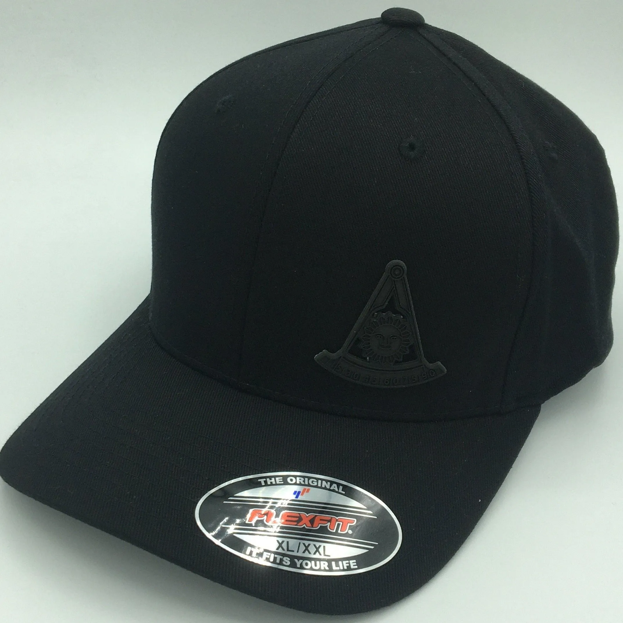 Monochromic PAST MASTER Quadrant fitted caps