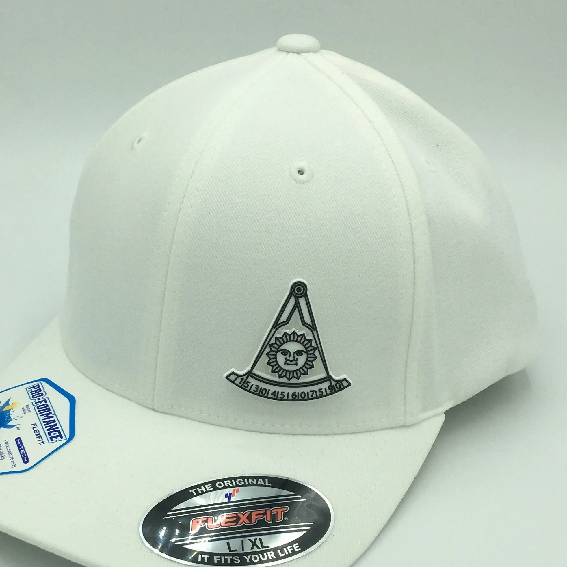Monochromic PAST MASTER Quadrant fitted caps
