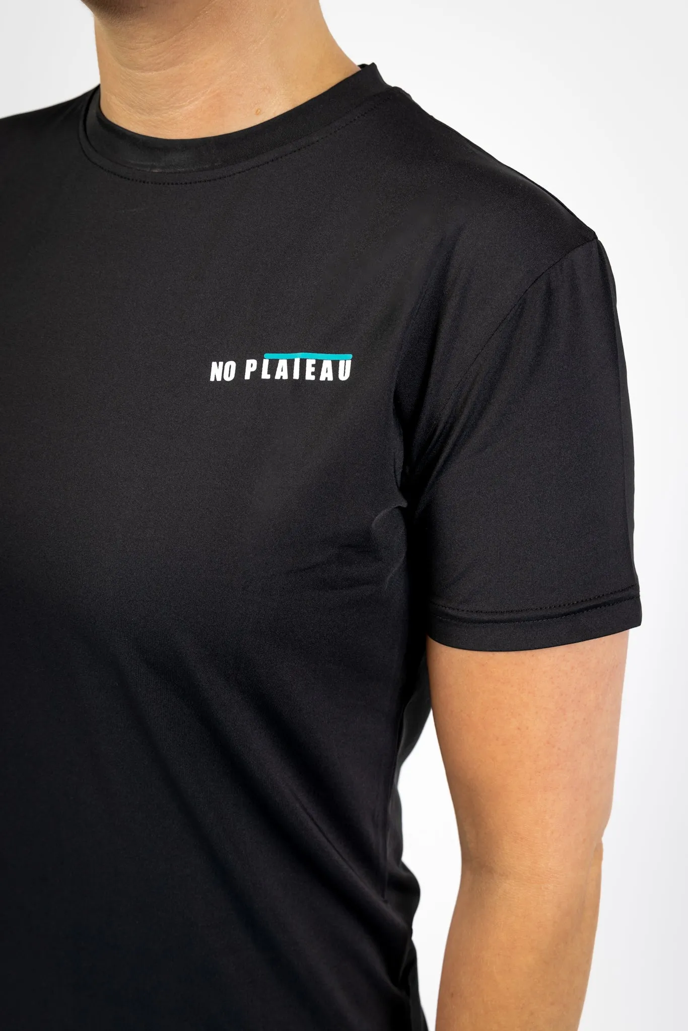 No Plateau Black Fitted Women’s T-Shirt | 4-Way Stretch