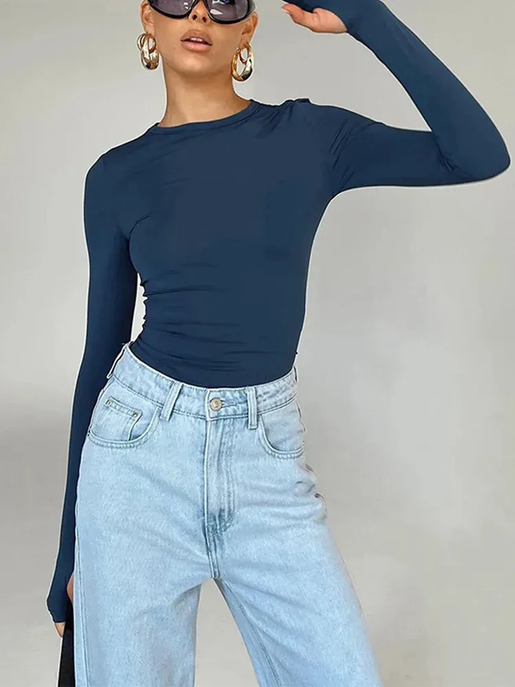 Obsidian Phoenix Luxe Women's Long Sleeve Crop Top – Thumb Hole Design for Sporty Elegance