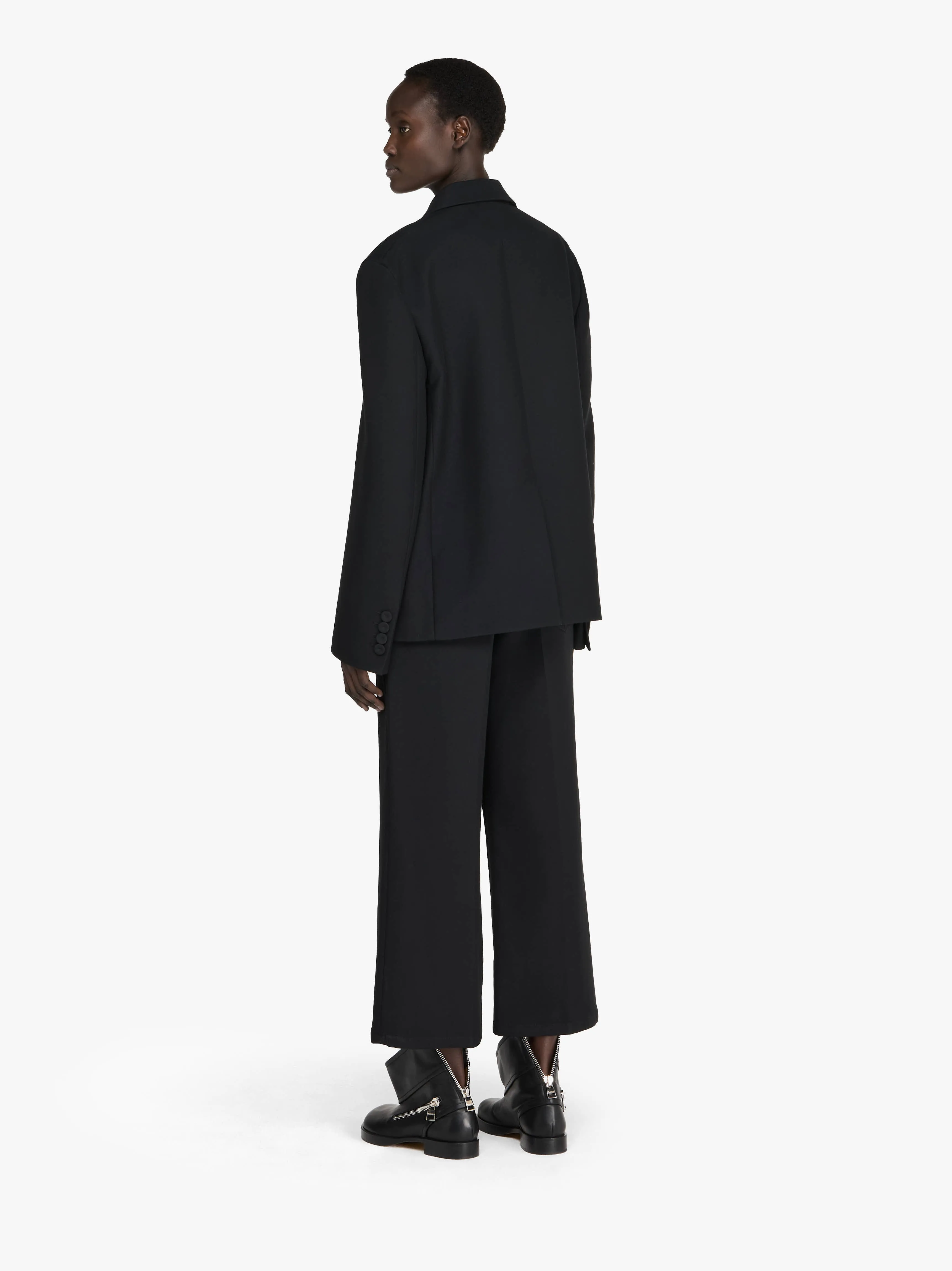 PATCH POCKET TAILORED BLAZER