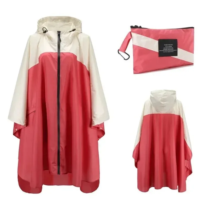 Poncho with geometric graphic print - Lightweight and breathable material