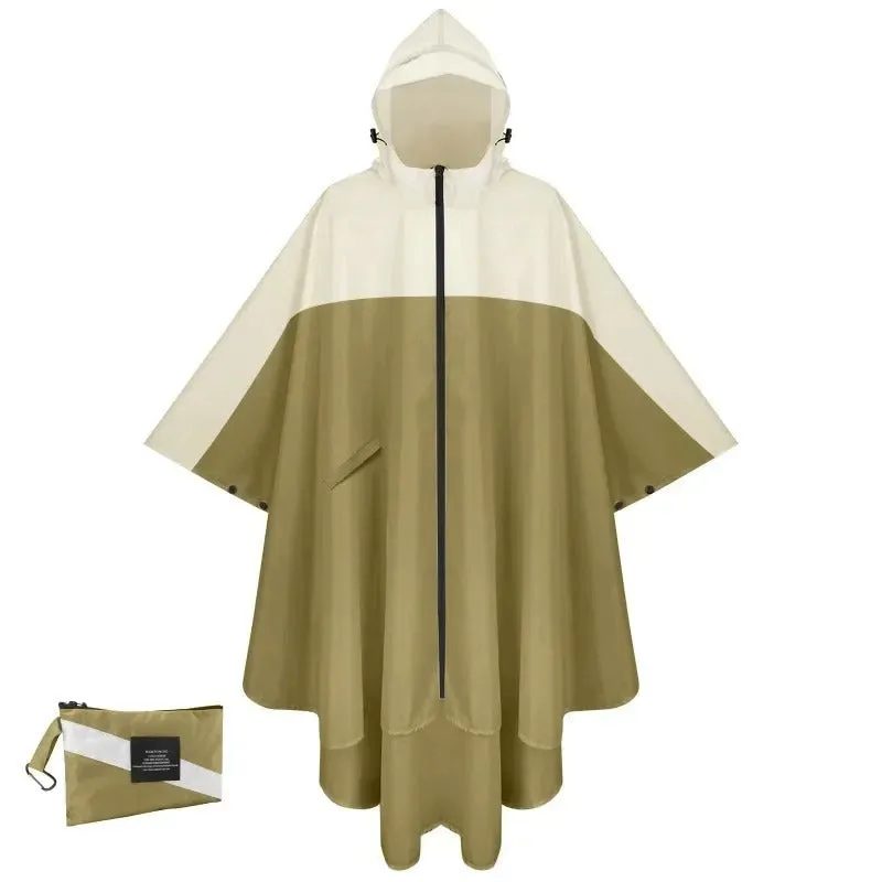 Poncho with geometric graphic print - Lightweight and breathable material