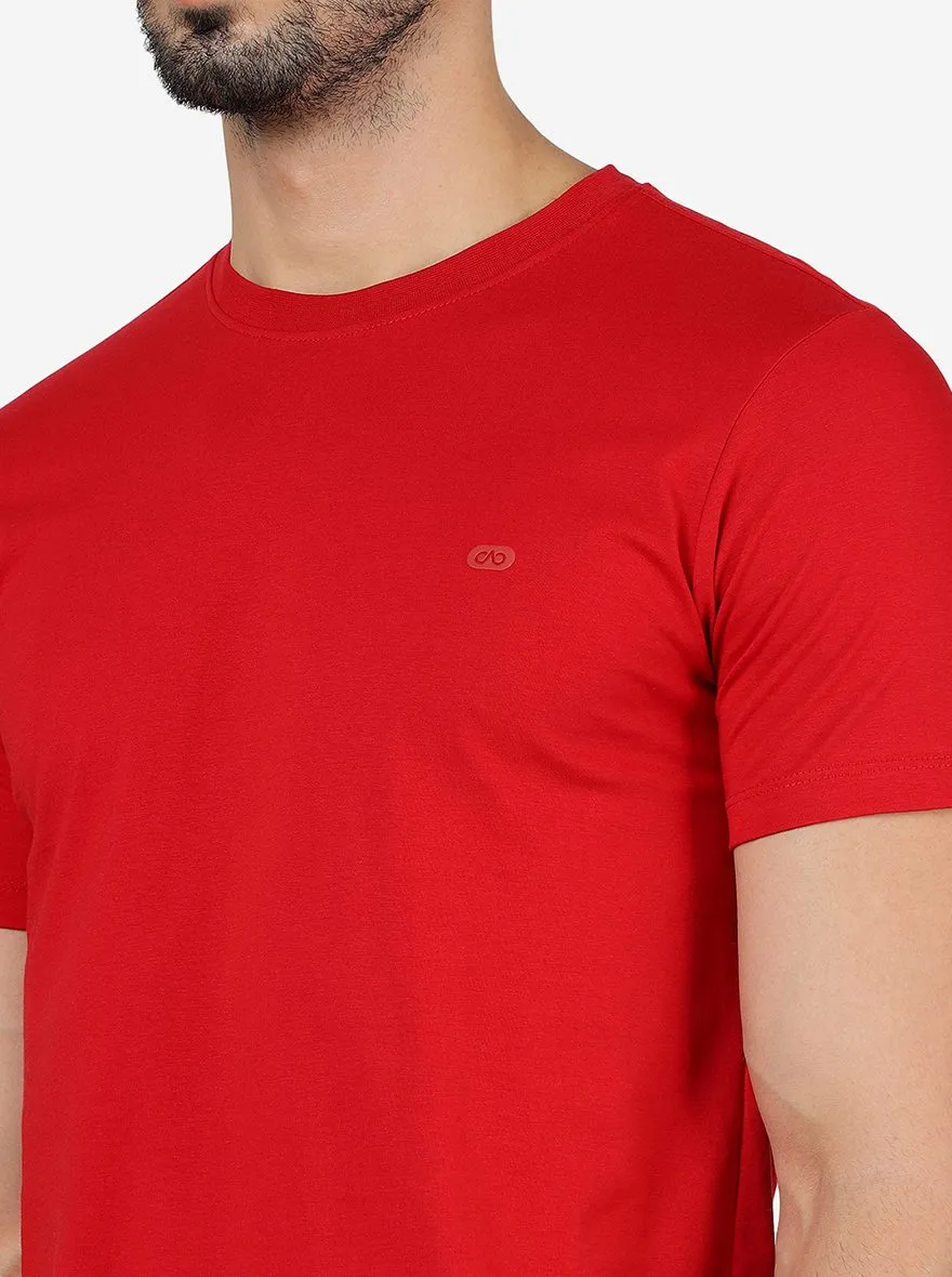 Red Solid Slim Fit T-Shirt | JadeBlue