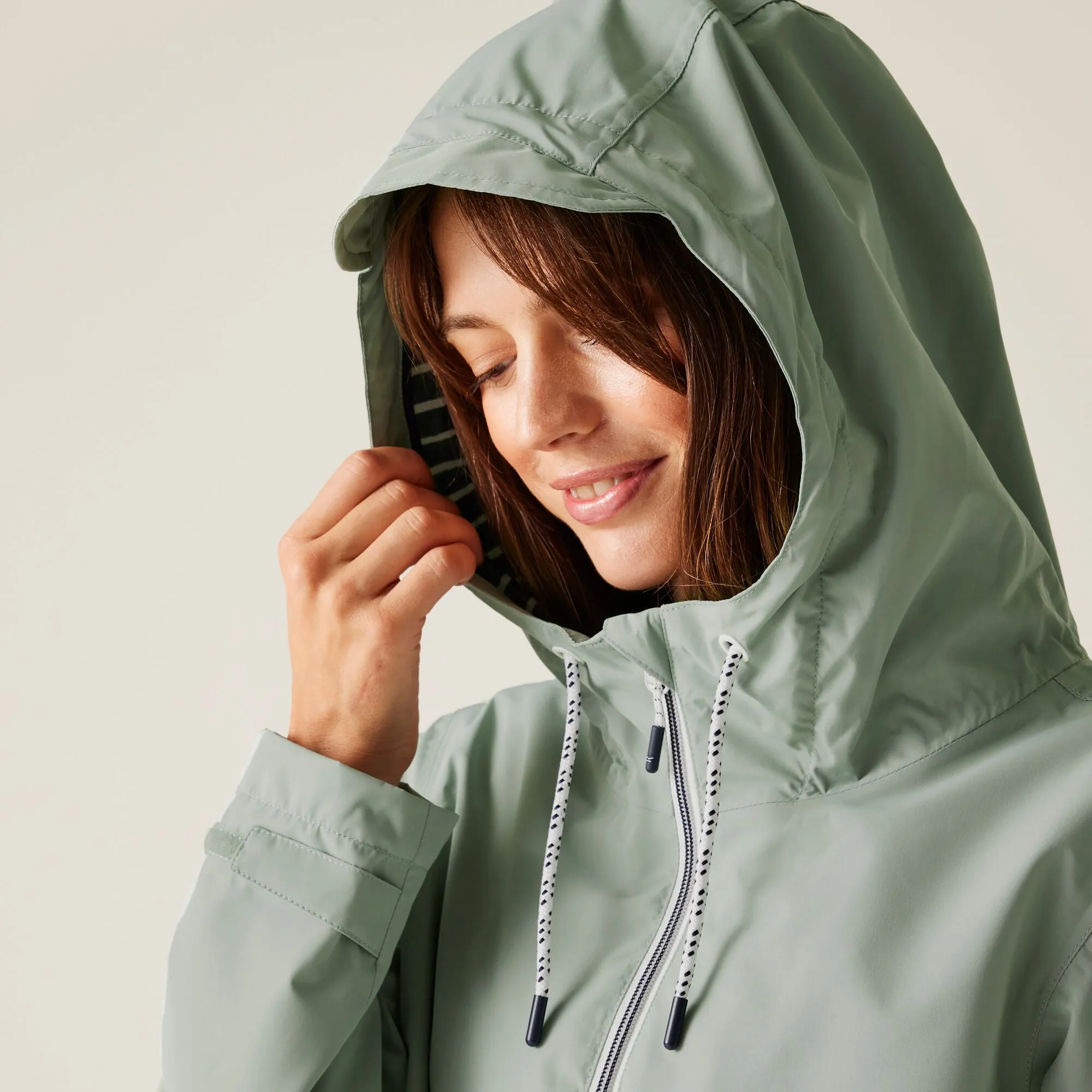 Regatta Ladies Waterproof Breathable Bayletta Walking Hiking Jacket -GLACIER