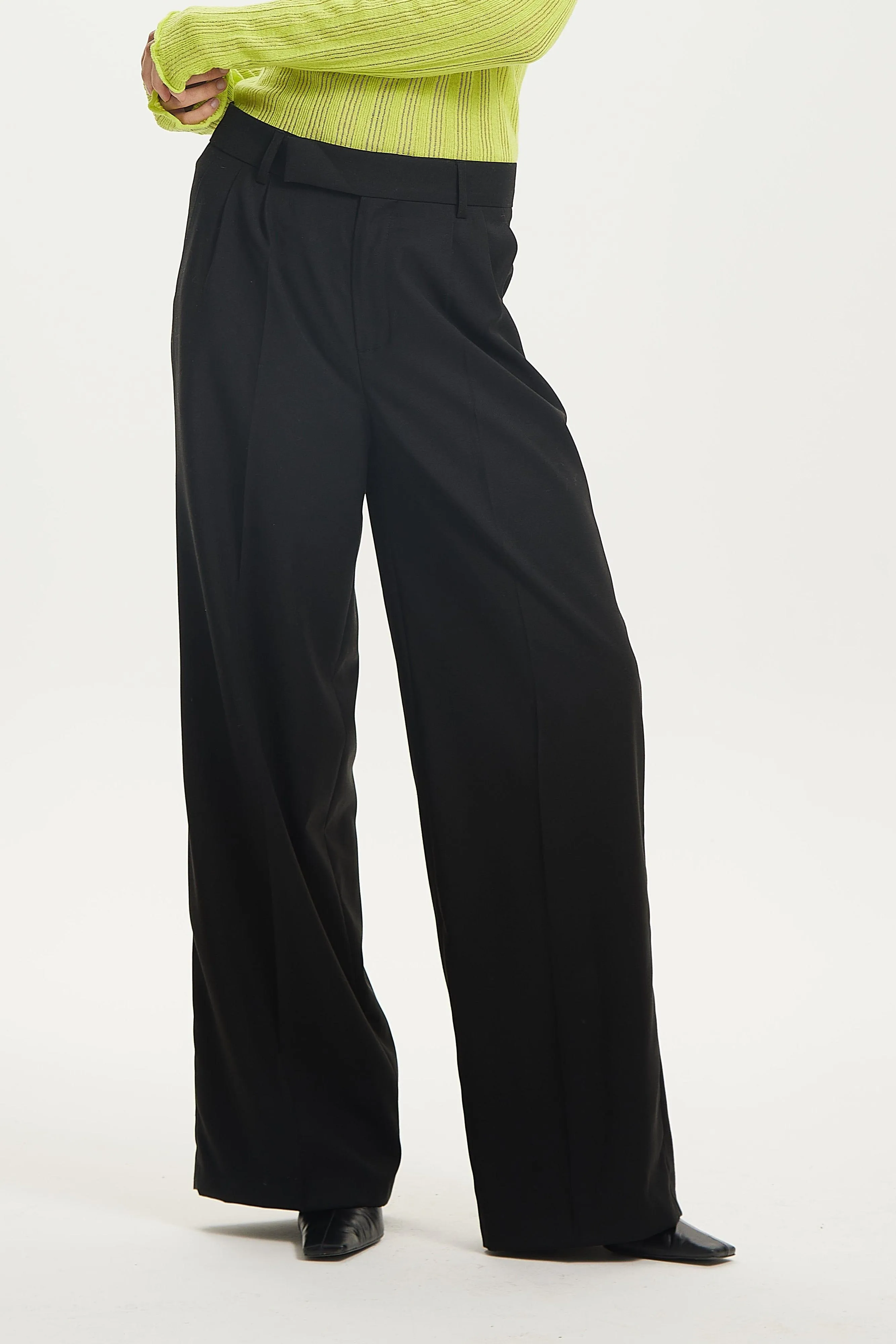 RESOLUTE TAILORED TROUSERS | BLACK