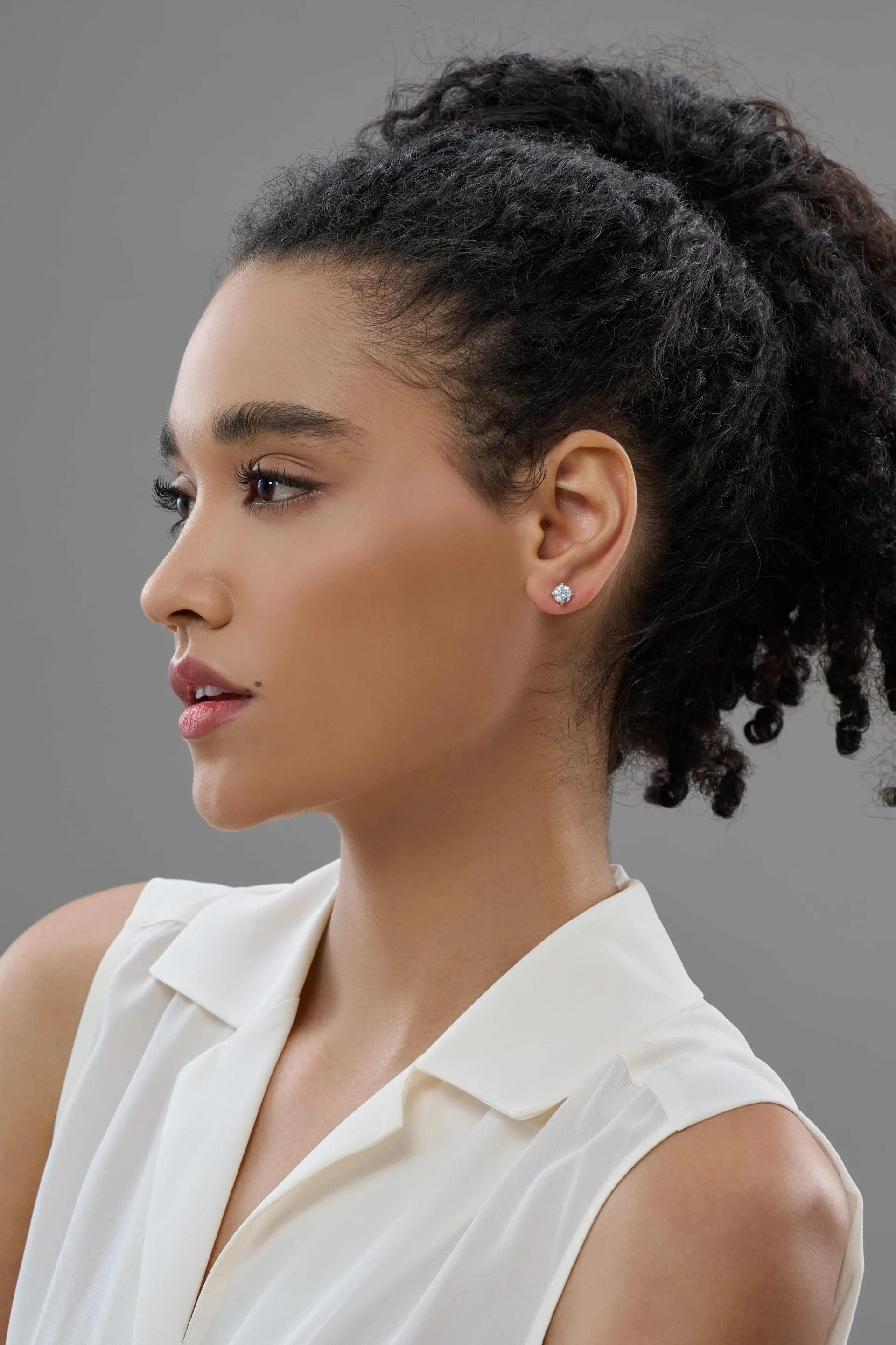 Round Brilliant Diamond  Earrings With Detachable Diamond Halo Jackets (Style 2)