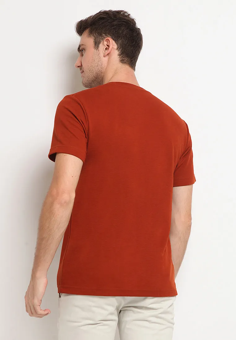 Round Neck T-Shirt With Pocket