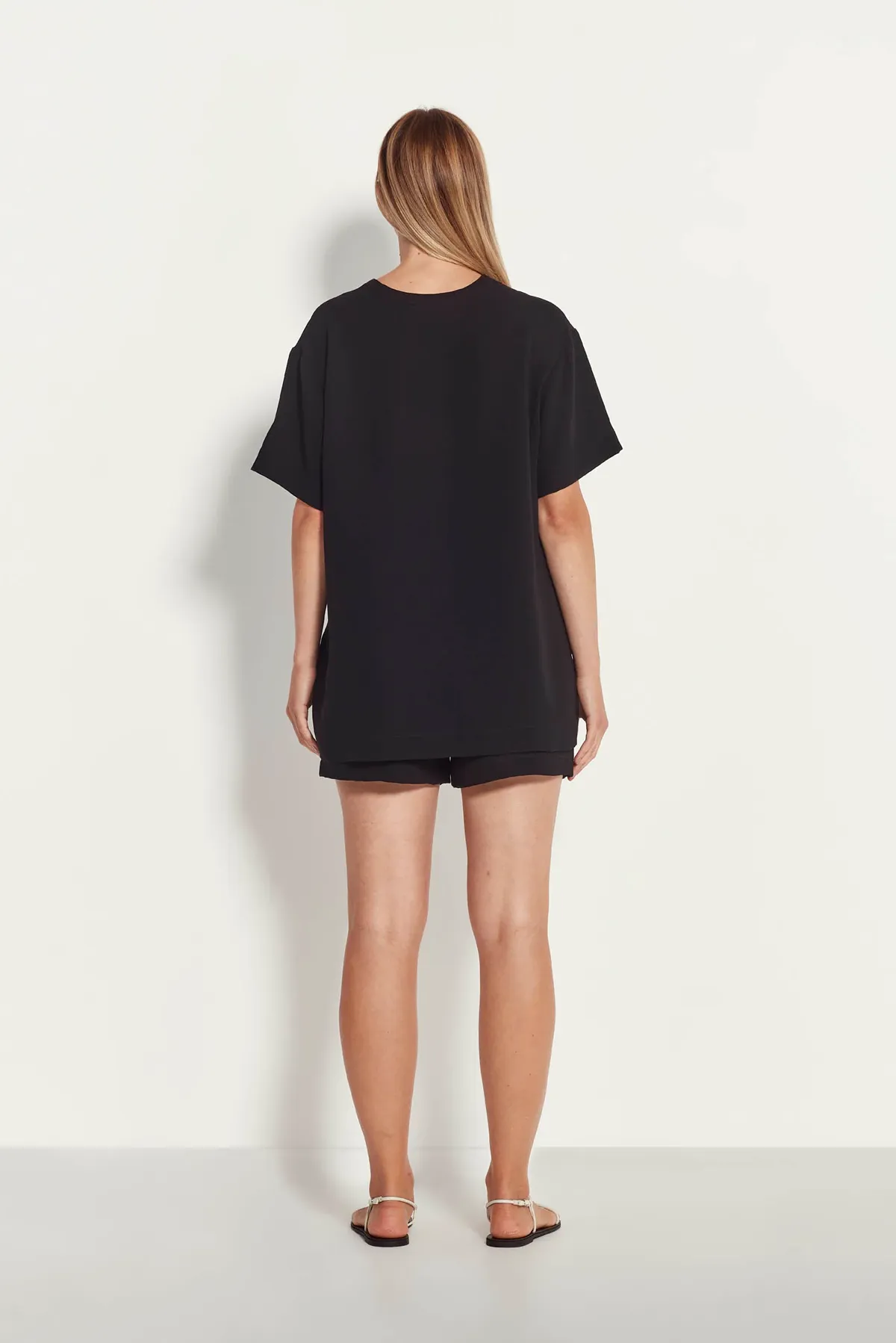SHARP TEE