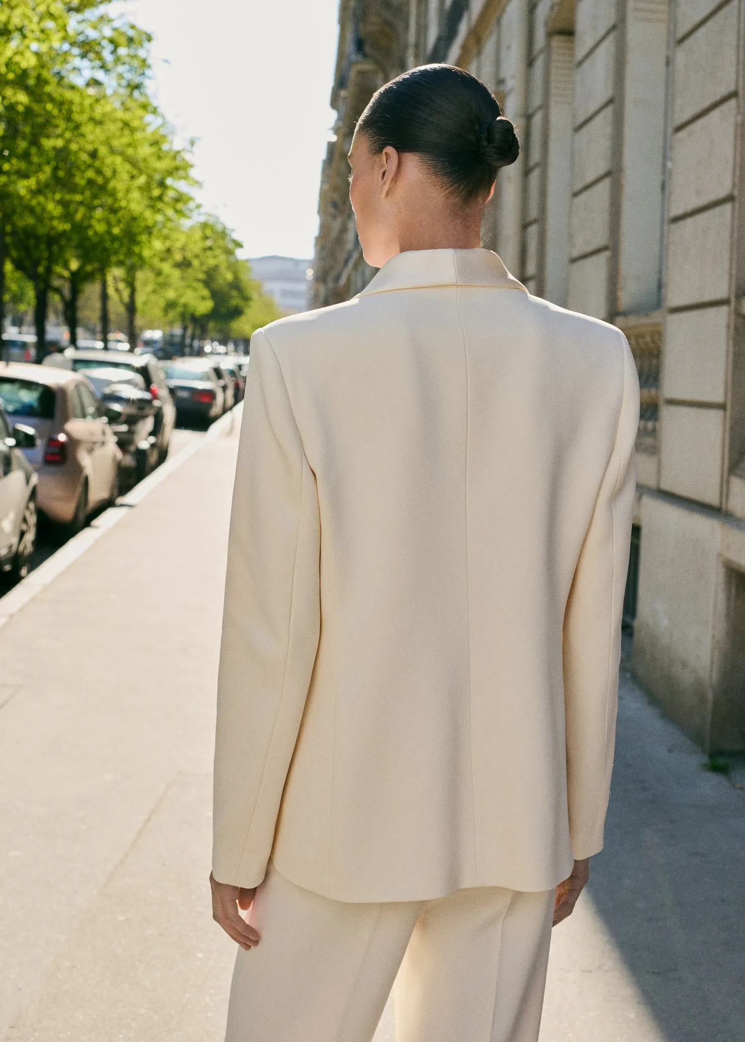 Suit jacket with satin lapels - Women | MANGO United KingdomMANGOAdd to your wishlistMango chatbot