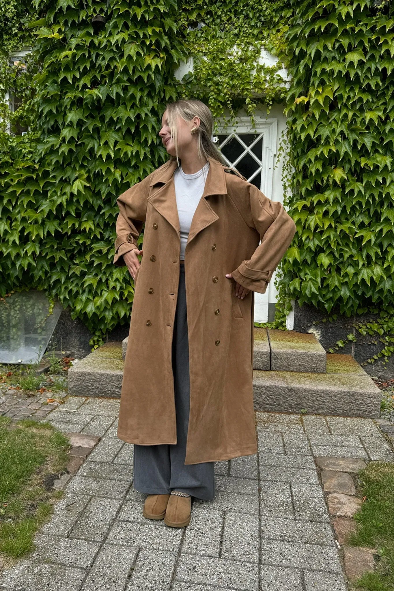 TillieIC Trenchcoat - Tan