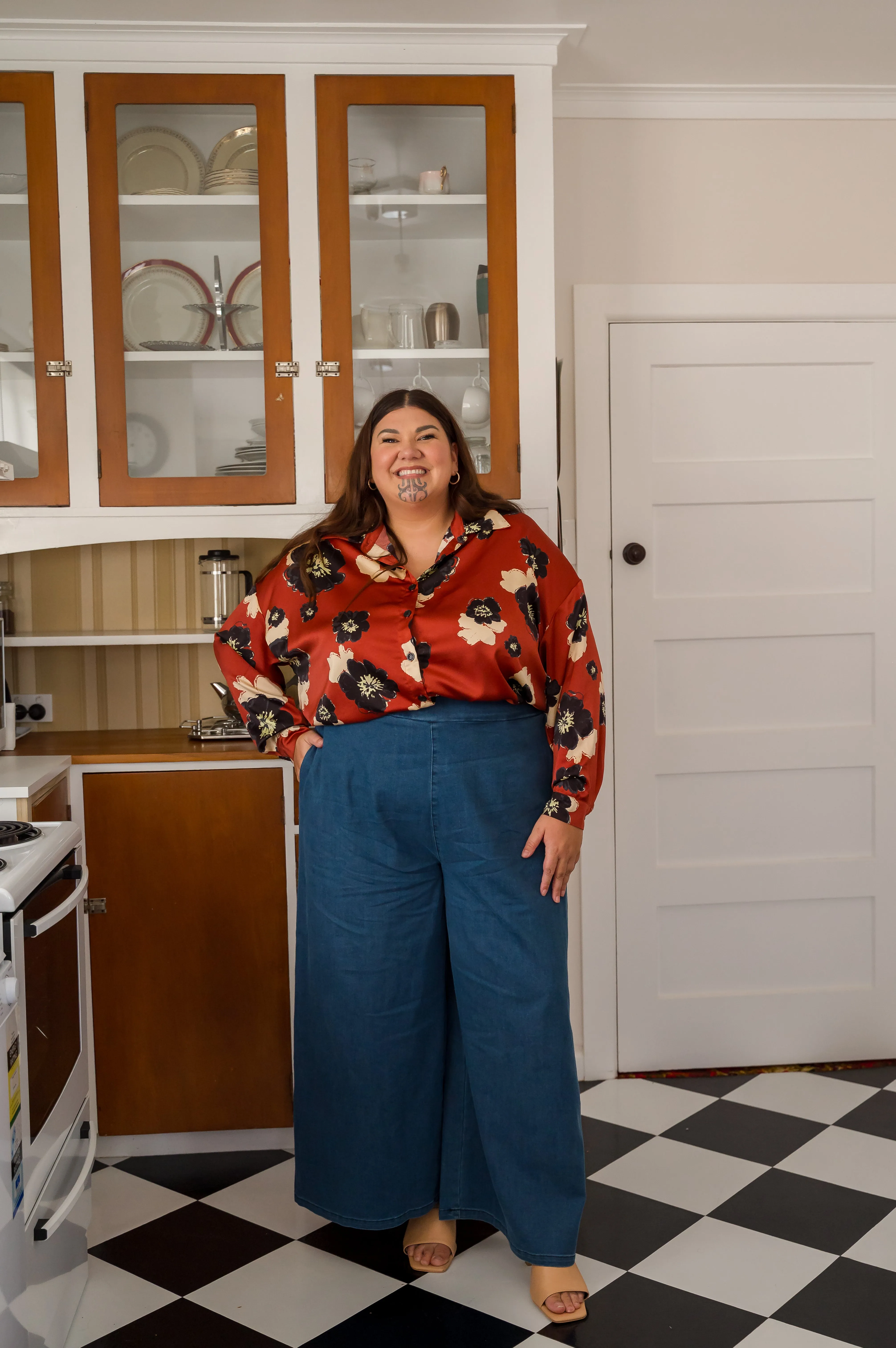 Tina Shirt - Burgandy floral