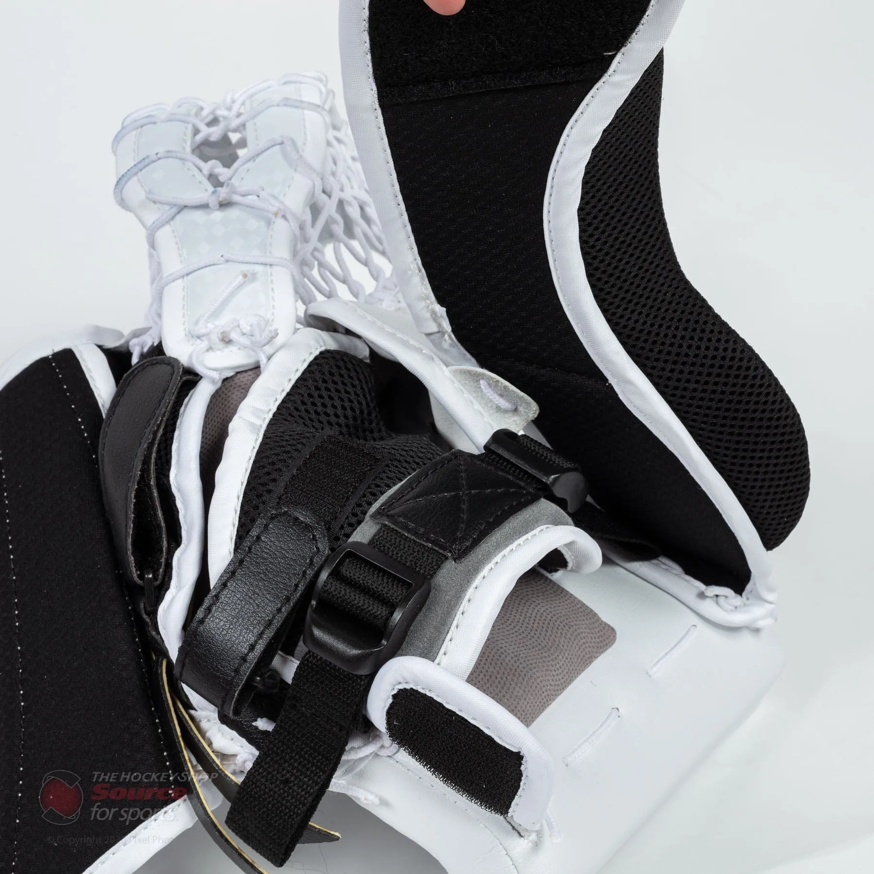 Vaughn Velocity V9 Intermediate Goalie Catcher