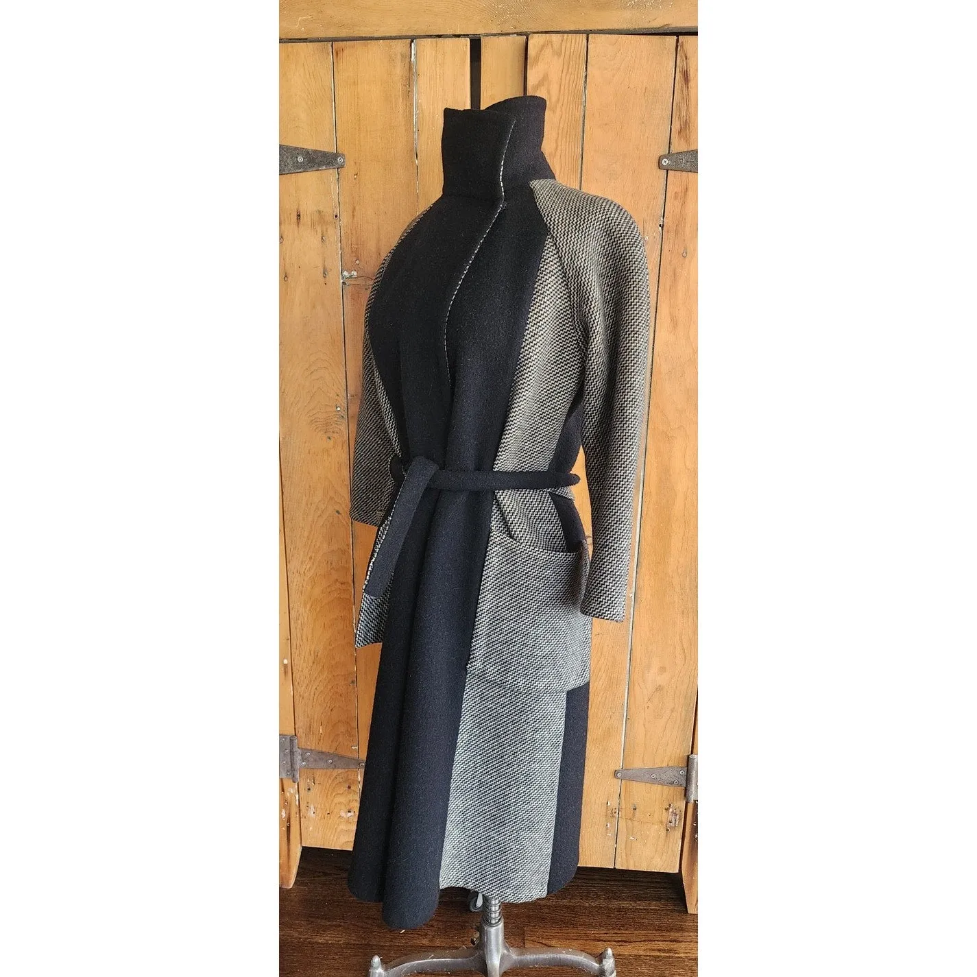 Vintage 90s Wool Coat   Skirt Set in ZigZag Stripe Grey Black / S