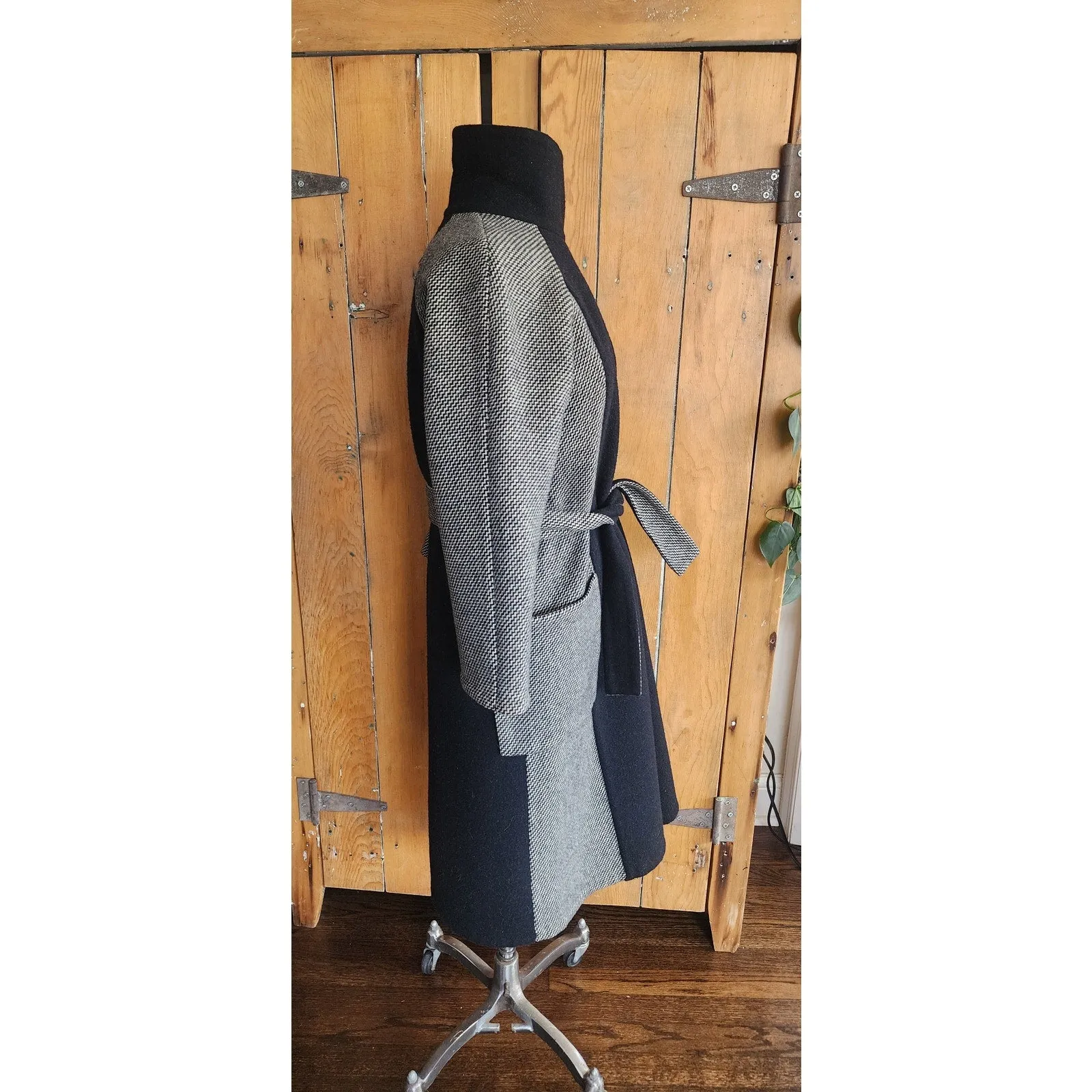 Vintage 90s Wool Coat   Skirt Set in ZigZag Stripe Grey Black / S