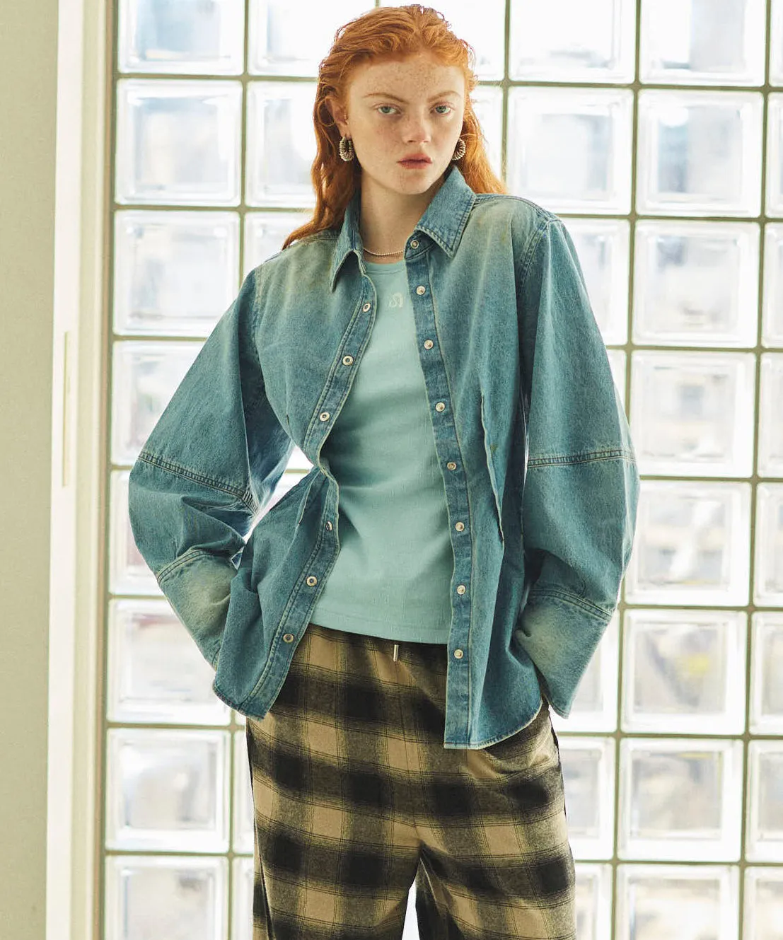 Waist Sharp Denim Shirt
