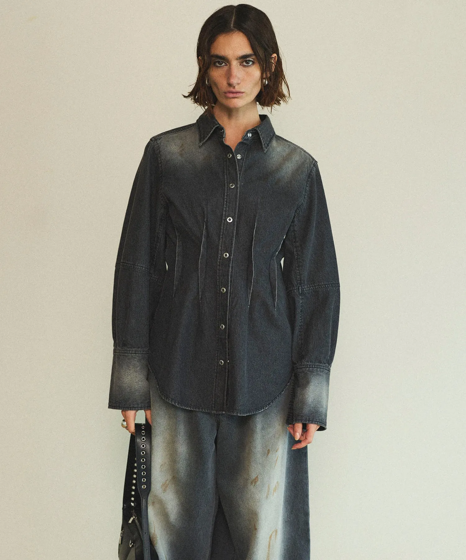 Waist Sharp Denim Shirt